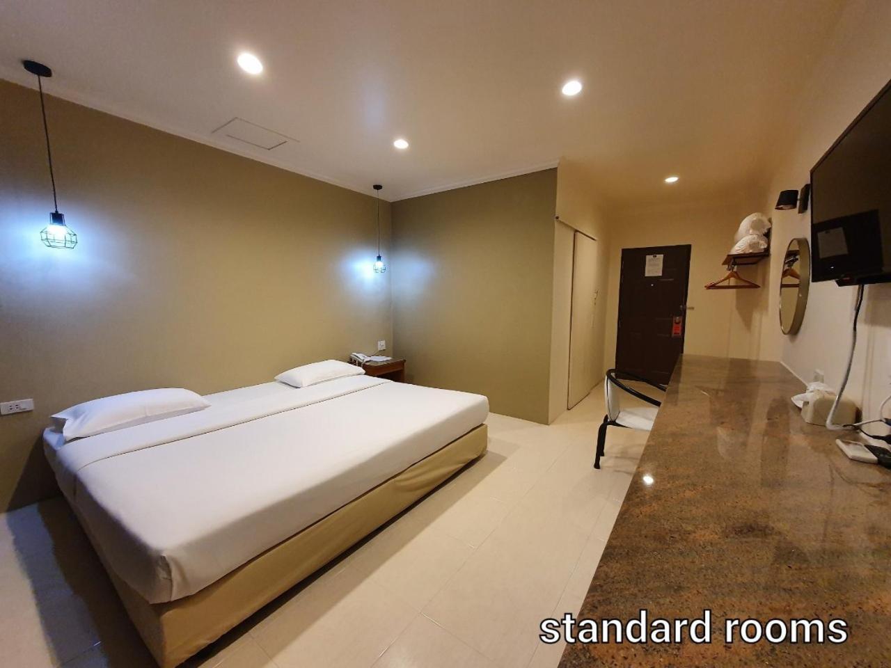 Rattana View Hotel Phitsanulok Exterior photo