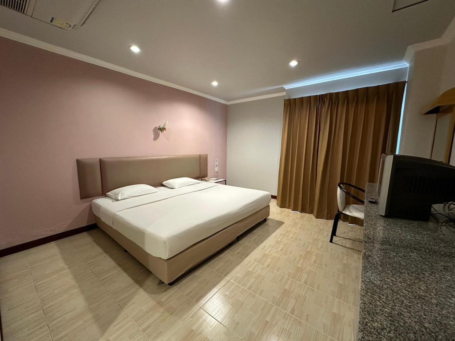 Rattana View Hotel Phitsanulok Exterior photo