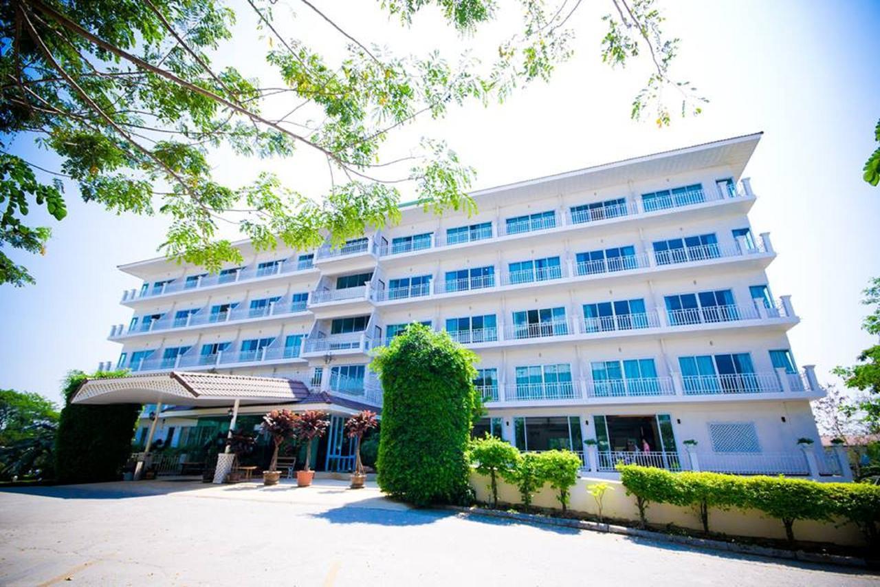 Rattana View Hotel Phitsanulok Exterior photo