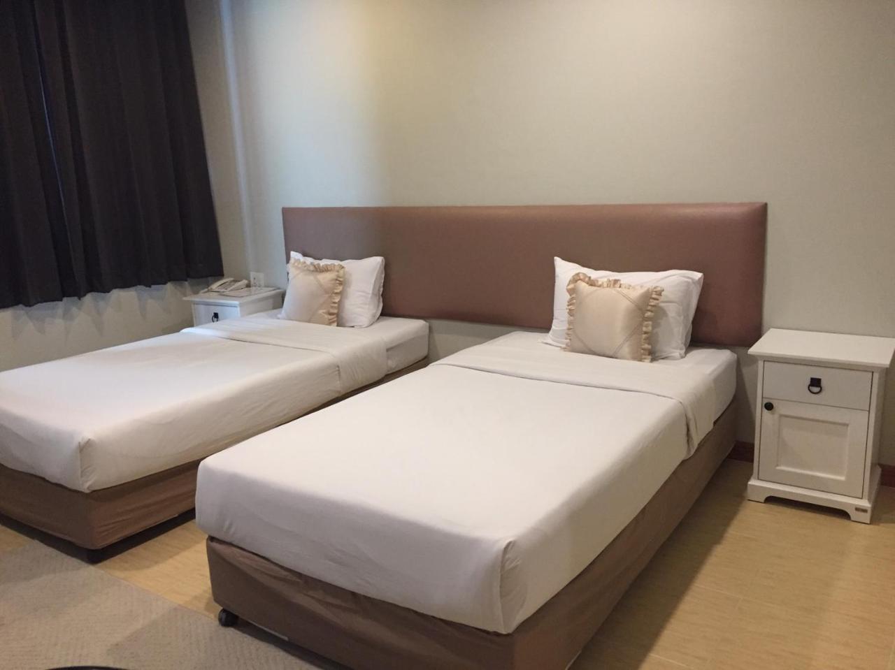 Rattana View Hotel Phitsanulok Exterior photo